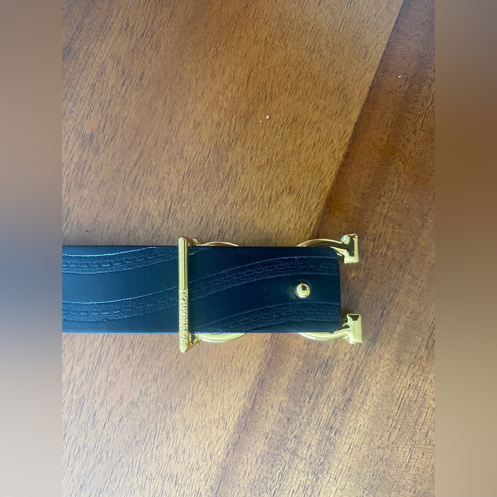 Reversible Black Belt Gold Buckle - Picture 4 of 14
